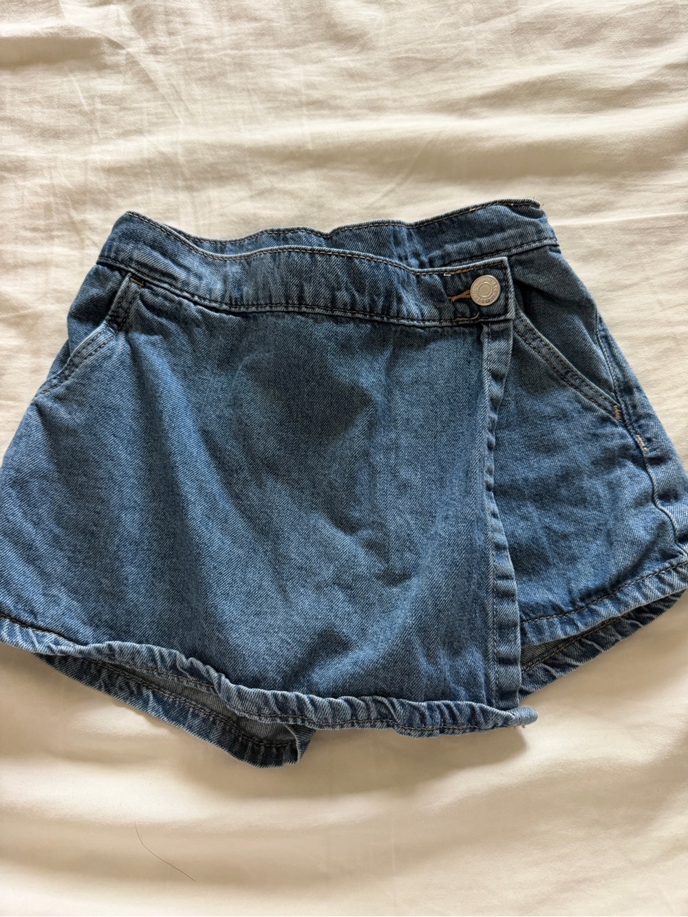 Used HM skort
